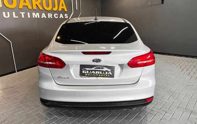imagem-https://www.socarrao.com.br/sc-vehicle-images-prod/24062/1769988359808-7045349OR_1762537669_5_10.jpg