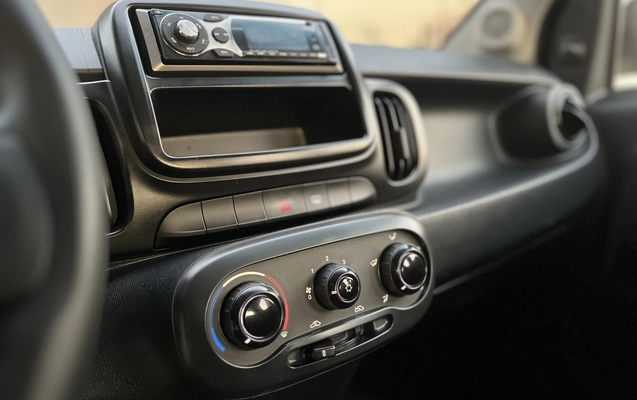 imagem-https://www.socarrao.com.br/sc-vehicle-images-prod/2406734/1782953019324-1_055020.jpg