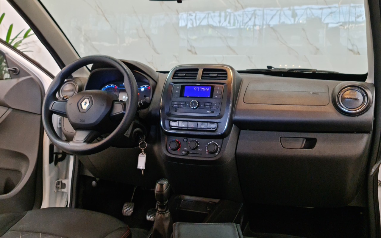 imagem-https://www.socarrao.com.br/sc-vehicle-images-prod/2406868/1782953571054-SU1HLTIwMjYwNzAxLVdBMDM3NS5qcGc.jpg