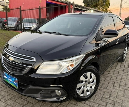 Chevrolet Onix 2018 Preto — foto 1 de 3