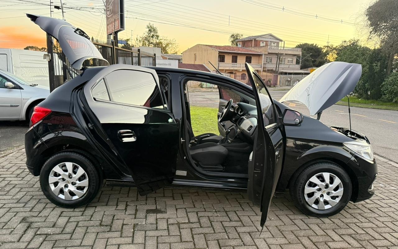 imagem-https://www.socarrao.com.br/sc-vehicle-images-prod/2407289/1782956066510-V2hhdHNBcHAgSW1hZ2UgMjAyNi0wNy0wMSBhdCAxOC4xMi4zNiAoMSkuanBlZw.jpeg