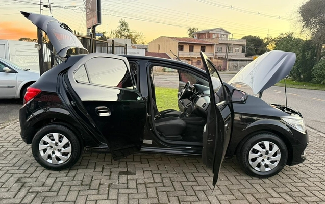 imagem-https://www.socarrao.com.br/sc-vehicle-images-prod/2407289/1782956066510-V2hhdHNBcHAgSW1hZ2UgMjAyNi0wNy0wMSBhdCAxOC4xMi4zNiAoMSkuanBlZw.jpeg