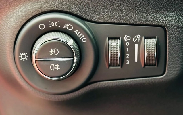 imagem-https://www.socarrao.com.br/sc-vehicle-images-prod/24112/1769988366578-7210165OR_1767895337_16_200.jpg