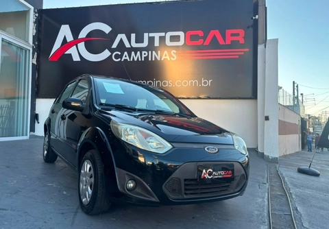 Ford Fiesta 2012 Preto — foto 1 de 3