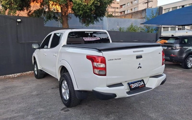imagem-https://www.socarrao.com.br/sc-vehicle-images-prod/2414335/1785427191305-8240694_9_B_42c2036022.jpeg