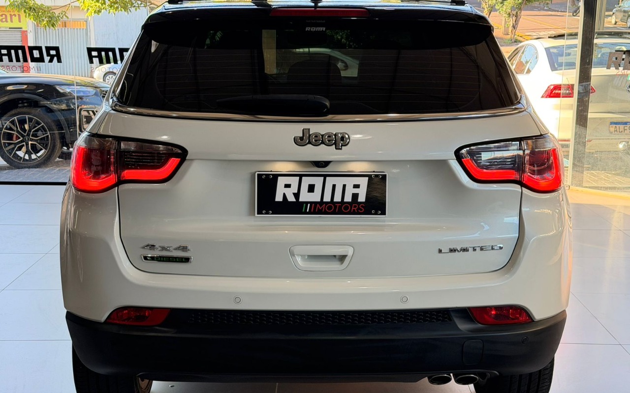 imagem-https://www.socarrao.com.br/sc-vehicle-images-prod/2414824/1782997607033-V2hhdHNBcHAgSW1hZ2UgMjAyNi0wNy0wMSBhdCAxNi40Mi4xMSAoMykuanBlZw.jpeg