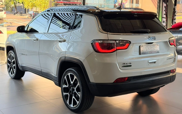 imagem-https://www.socarrao.com.br/sc-vehicle-images-prod/2414824/1782997607111-V2hhdHNBcHAgSW1hZ2UgMjAyNi0wNy0wMSBhdCAxNi40Mi4xMSAoMikuanBlZw.jpeg