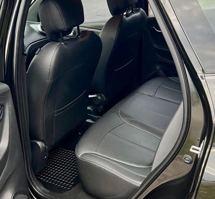 imagem-https://www.socarrao.com.br/sc-vehicle-images-prod/2414901/1784031251707-8217315_23_B_4813496ab3.jpeg