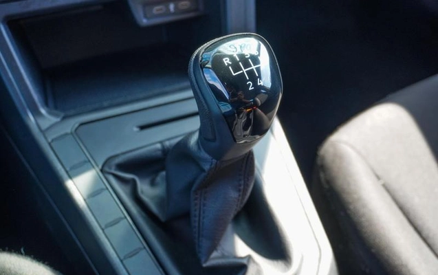 imagem-https://www.socarrao.com.br/sc-vehicle-images-prod/2415036/1787332082679-8226467_11_B_60f5475eb1.jpeg
