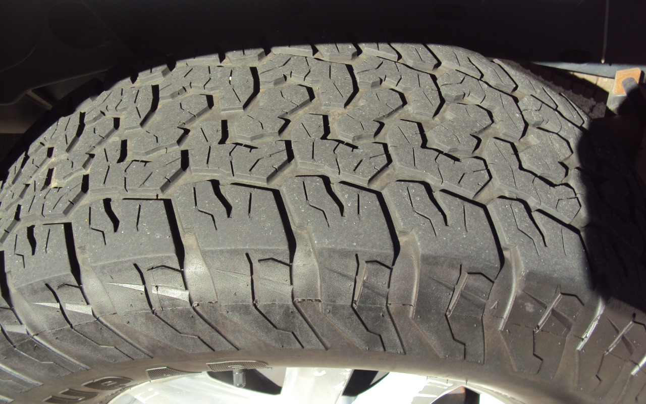 imagem-https://www.socarrao.com.br/sc-vehicle-images-prod/2415143/1783021733458-RFNDMDExODcuSlBH.JPG