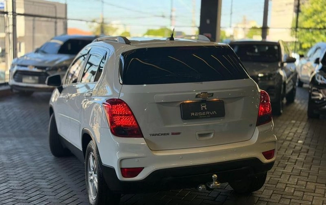 imagem-https://www.socarrao.com.br/sc-vehicle-images-prod/2415401/1788449845732-8178148_0_B_33f53a103f.jpeg