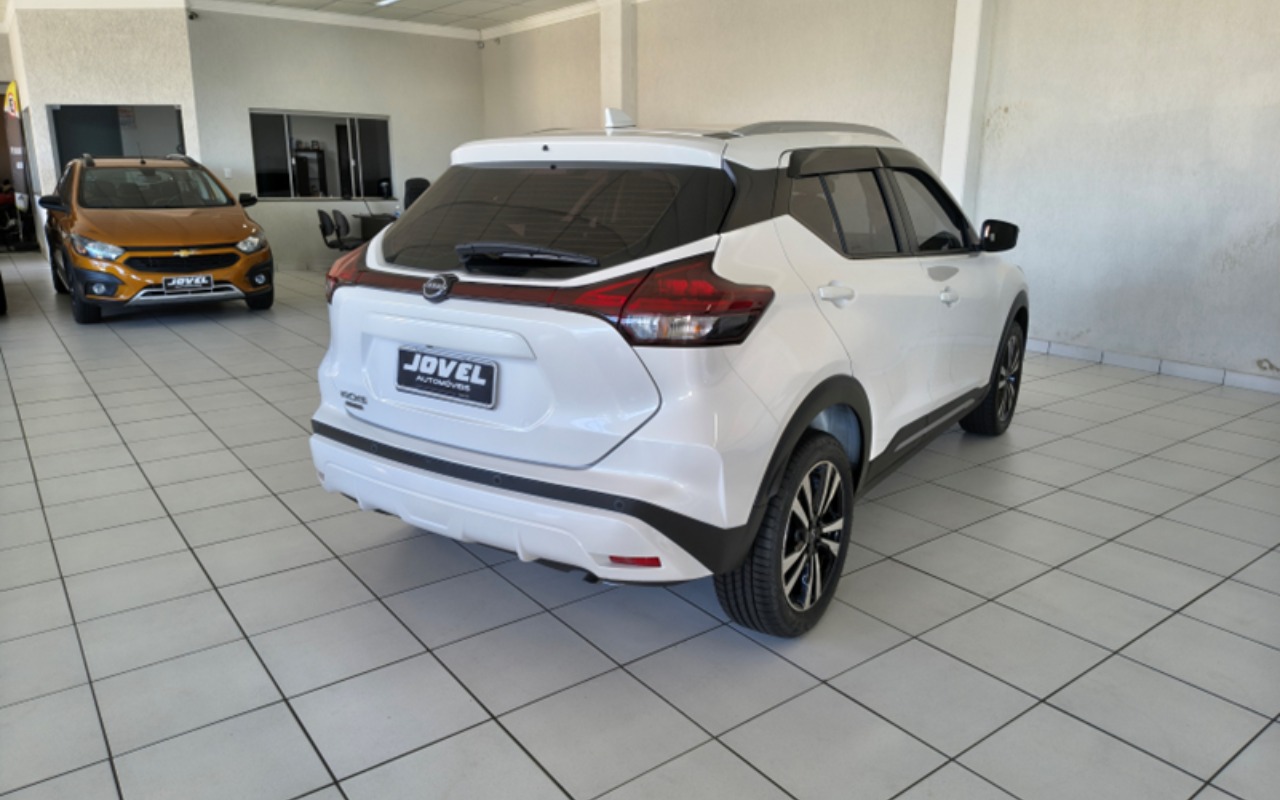 imagem-https://www.socarrao.com.br/sc-vehicle-images-prod/2415651/1783001459251-azMucG5n.png