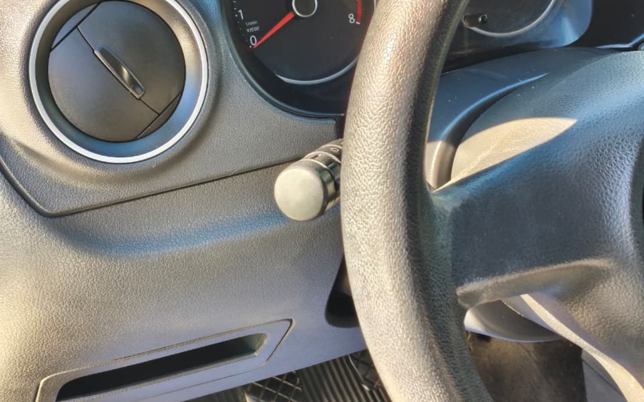 imagem-https://www.socarrao.com.br/sc-vehicle-images-prod/2415653/1783001469861-V2hhdHNBcHAgSW1hZ2UgMjAyNi0wNy0wMiBhdCAxMC4yMS4zMC5qcGVn.jpeg