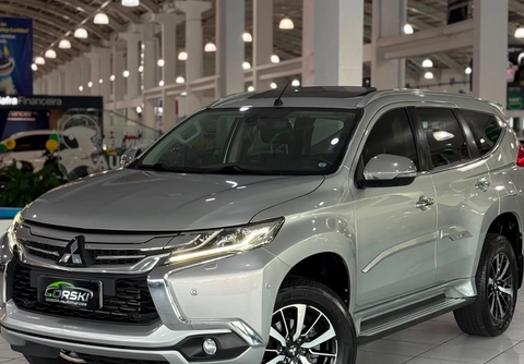 Mitsubishi Pajero 2020 Prata — foto 1 de 3