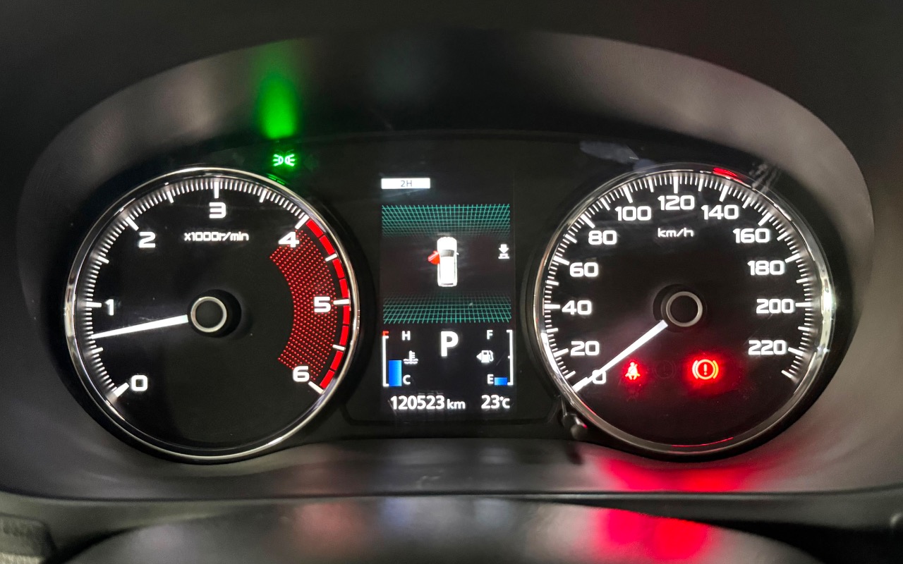 imagem-https://www.socarrao.com.br/sc-vehicle-images-prod/2415711/1783001713247-NDI2OTQ2ZGQtY2E3YS00Y2JlLWFlOGMtMWJjNGZkNjc3ZGIyLmpwZWc.jpeg