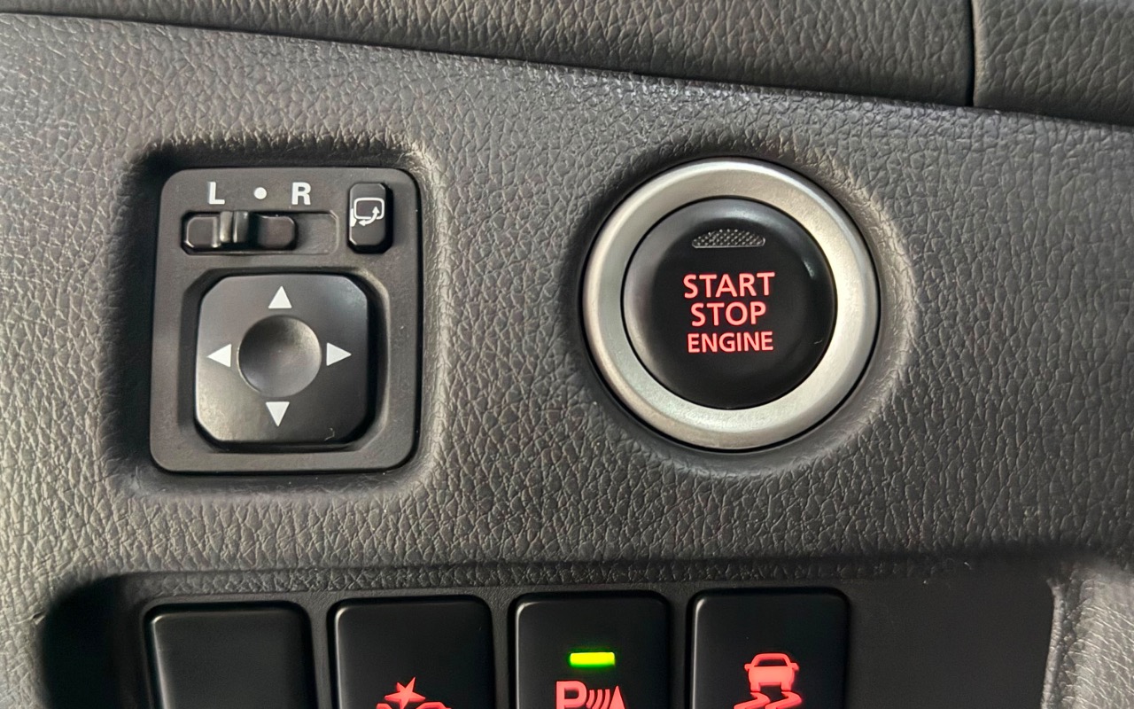imagem-https://www.socarrao.com.br/sc-vehicle-images-prod/2415711/1783001713599-YjNlNGNhYjktYTA5MS00ZDkxLWE4OTQtMTdhNTczNWZiNmRhLmpwZWc.jpeg