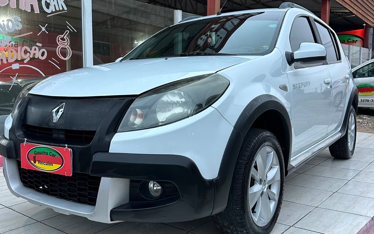 Renault Sandero 2014 Branco — foto 1 de 3