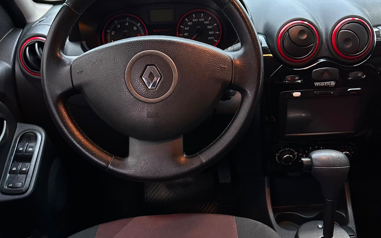 imagem-https://www.socarrao.com.br/sc-vehicle-images-prod/2415781/1783173741222-MmFmMDA0Y2EtOTZjMS00YWY1LWI1MDgtMmM2Nzg4MDM1MWE0LmpwZWc.jpeg