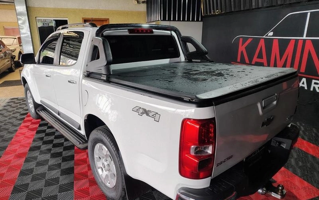imagem-https://www.socarrao.com.br/sc-vehicle-images-prod/2415919/1785503395661-8153136_6_B_276bc54ca3.jpeg
