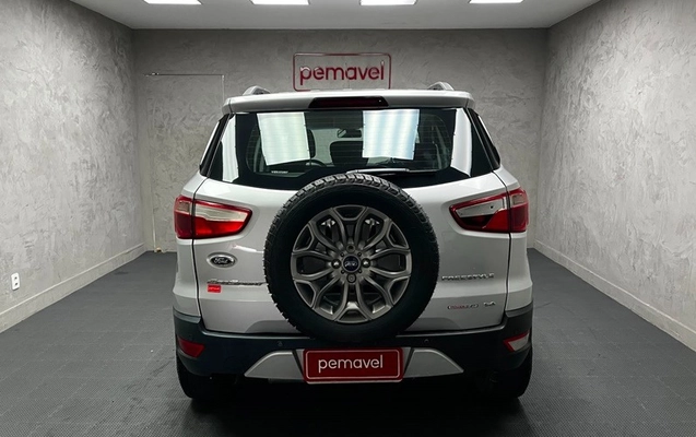 imagem-https://www.socarrao.com.br/sc-vehicle-images-prod/2415930/1787919810637-ac55915d-eb9b-43e3-90ee-ba5c2485eec7.jpg