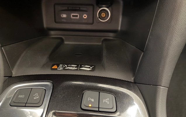 imagem-https://www.socarrao.com.br/sc-vehicle-images-prod/2416035/1788527982315-d5415861fb5c4374a9a3b7f4f0741072_1783001248872.jpg