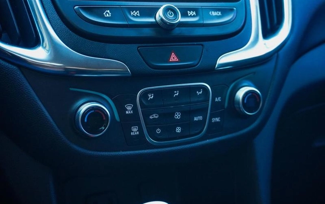 imagem-https://www.socarrao.com.br/sc-vehicle-images-prod/2416158/1792246975968-8225262_15_B_be471f4ba9.jpeg
