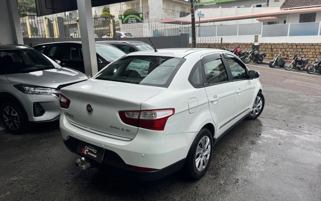 imagem-https://www.socarrao.com.br/sc-vehicle-images-prod/2416374/1789499534553-gb-c3f3d40.jpeg