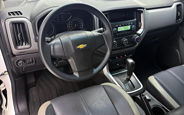 imagem-https://www.socarrao.com.br/sc-vehicle-images-prod/2416918/1791042175646-8133173_3_B_c256d3ad87.jpeg