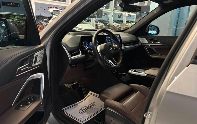 imagem-https://www.socarrao.com.br/sc-vehicle-images-prod/2417215/1789071796342-8239847_14_B_9211577abe.jpeg