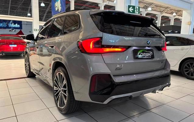 imagem-https://www.socarrao.com.br/sc-vehicle-images-prod/2417215/1789071796373-8239847_18_B_c462dc410d.jpeg