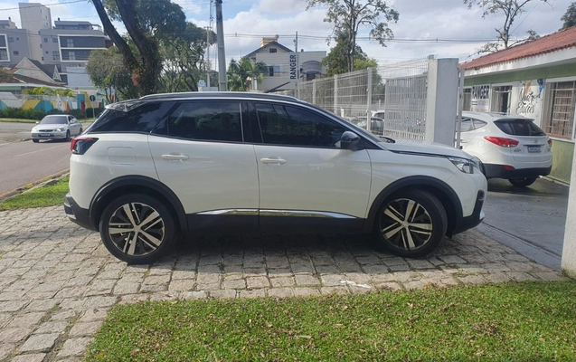 imagem-https://www.socarrao.com.br/sc-vehicle-images-prod/2417984/1783011610265-V2hhdHNBcHAgSW1hZ2UgMjAyNi0wNi0zMCBhdCAxNC4xNC4zNyAoMSkuanBlZw.jpeg