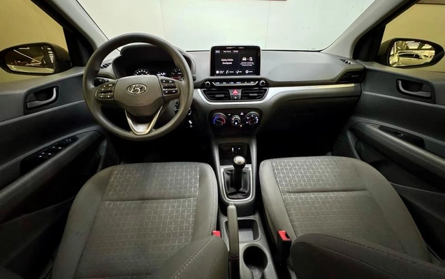 imagem-https://www.socarrao.com.br/sc-vehicle-images-prod/2418117/1783012079900-8157946_11_B_8207b57447.jpeg