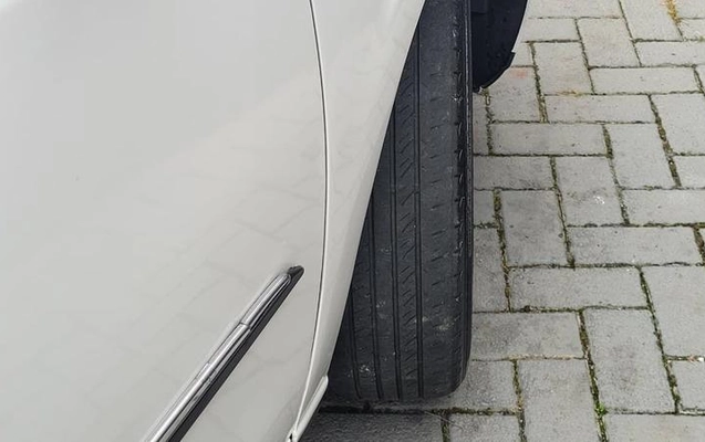 imagem-https://www.socarrao.com.br/sc-vehicle-images-prod/2418425/1786713003832-8242519_8_B_481d584aeb.jpeg