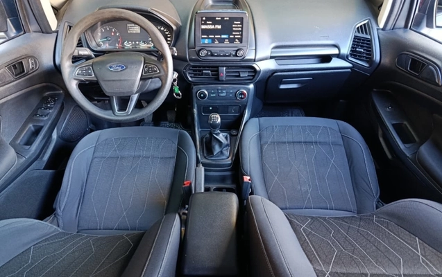 imagem-https://www.socarrao.com.br/sc-vehicle-images-prod/2418554/1785779593452-EY8Boh03lRivFaF6EXi59SREV7QCNj5W.jpg