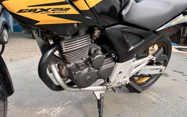 imagem-https://www.socarrao.com.br/sc-vehicle-images-prod/2418668/1786121424126-gb-a42ab6f.jpeg