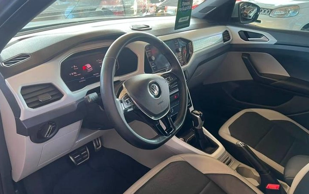 imagem-https://www.socarrao.com.br/sc-vehicle-images-prod/2418768/1783542160951-8242954_10_B_0d6ebe1c5d.jpeg