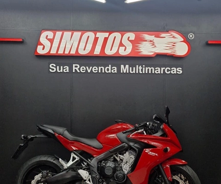 Honda CBR 650F 2015 Vermelho — foto 1 de 3