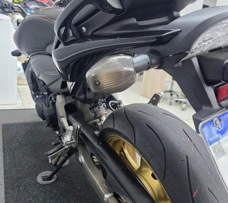 imagem-https://www.socarrao.com.br/sc-vehicle-images-prod/2419222/1789410390136-8176921_8_B_d4ecbf58c7.jpeg