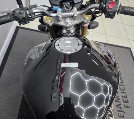 imagem-https://www.socarrao.com.br/sc-vehicle-images-prod/2419222/1789410390139-8176921_8_B_dcf4b5fb84.jpeg