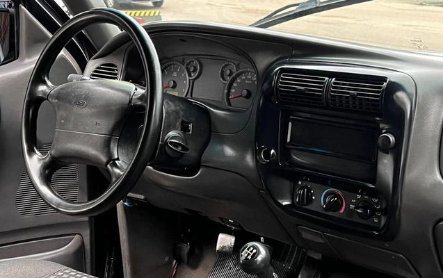 imagem-https://www.socarrao.com.br/sc-vehicle-images-prod/2419483/1786065481483-8243134_0_B_f3e0963a2b.jpeg
