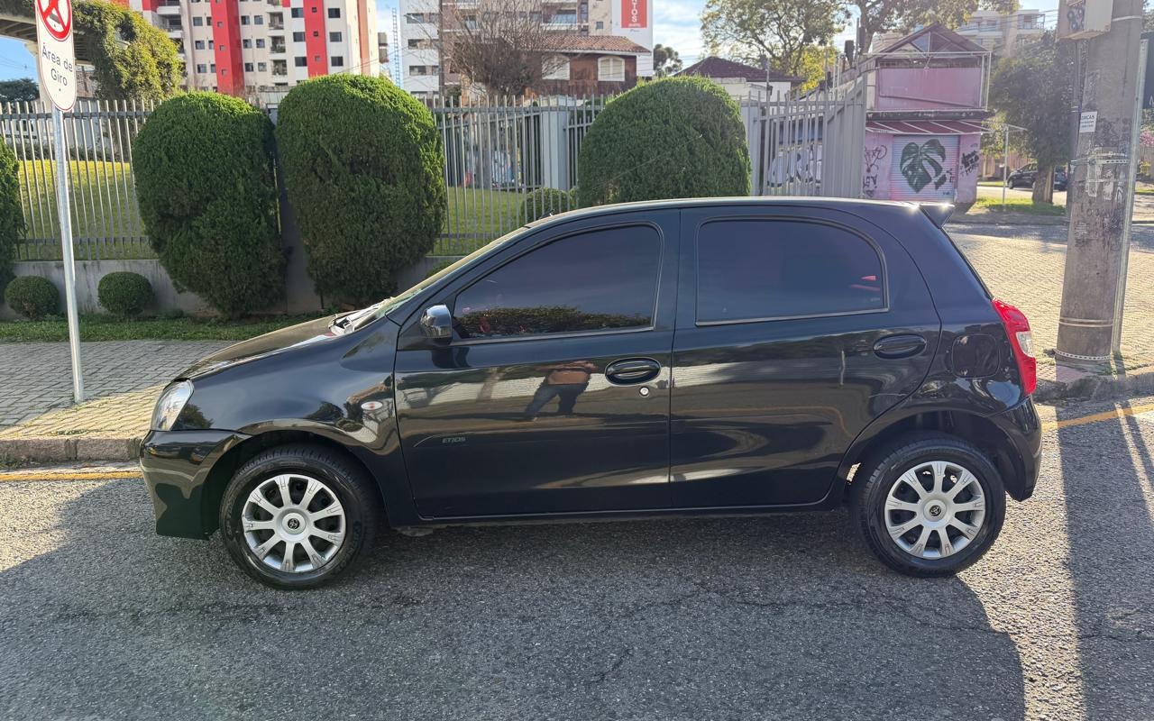 imagem-https://www.socarrao.com.br/sc-vehicle-images-prod/2419522/1783019912376-NC5qcGVn.jpeg