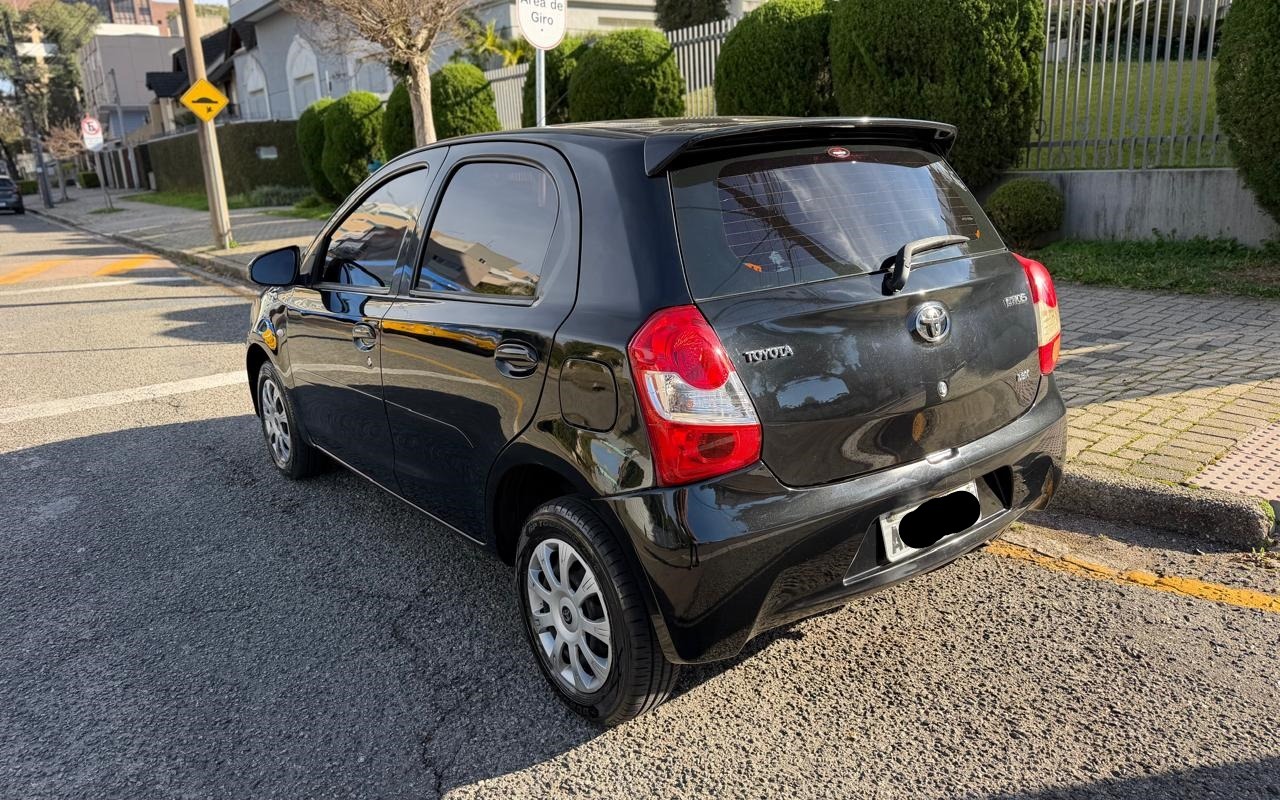 imagem-https://www.socarrao.com.br/sc-vehicle-images-prod/2419522/1783019912530-Ni5qcGVn.jpeg