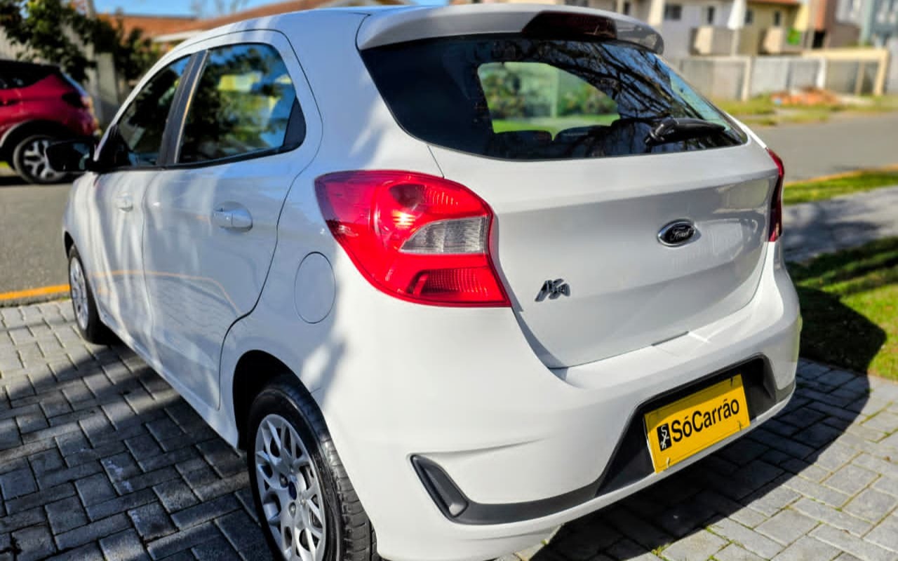 imagem-https://www.socarrao.com.br/sc-vehicle-images-prod/2419556/1783018661001-SU1HLTIwMjYwNzAyLVdBMDEwNC5qcGc.jpg
