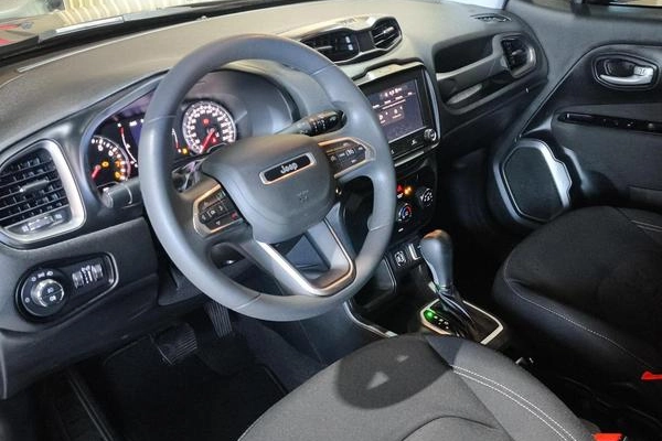 imagem-https://www.socarrao.com.br/sc-vehicle-images-prod/2419923/1788355747570-8241145_4_B_e7a0860bda.jpeg