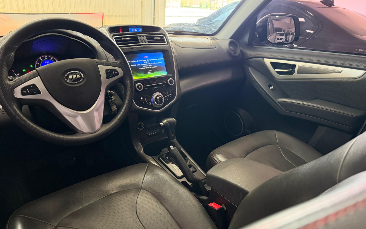 imagem-https://www.socarrao.com.br/sc-vehicle-images-prod/2419943/1783021097058-V2hhdHNBcHAgSW1hZ2UgMjAyNi0wNy0wMiBhdCAxNi4xMC40MyAoMykuanBlZw.jpeg