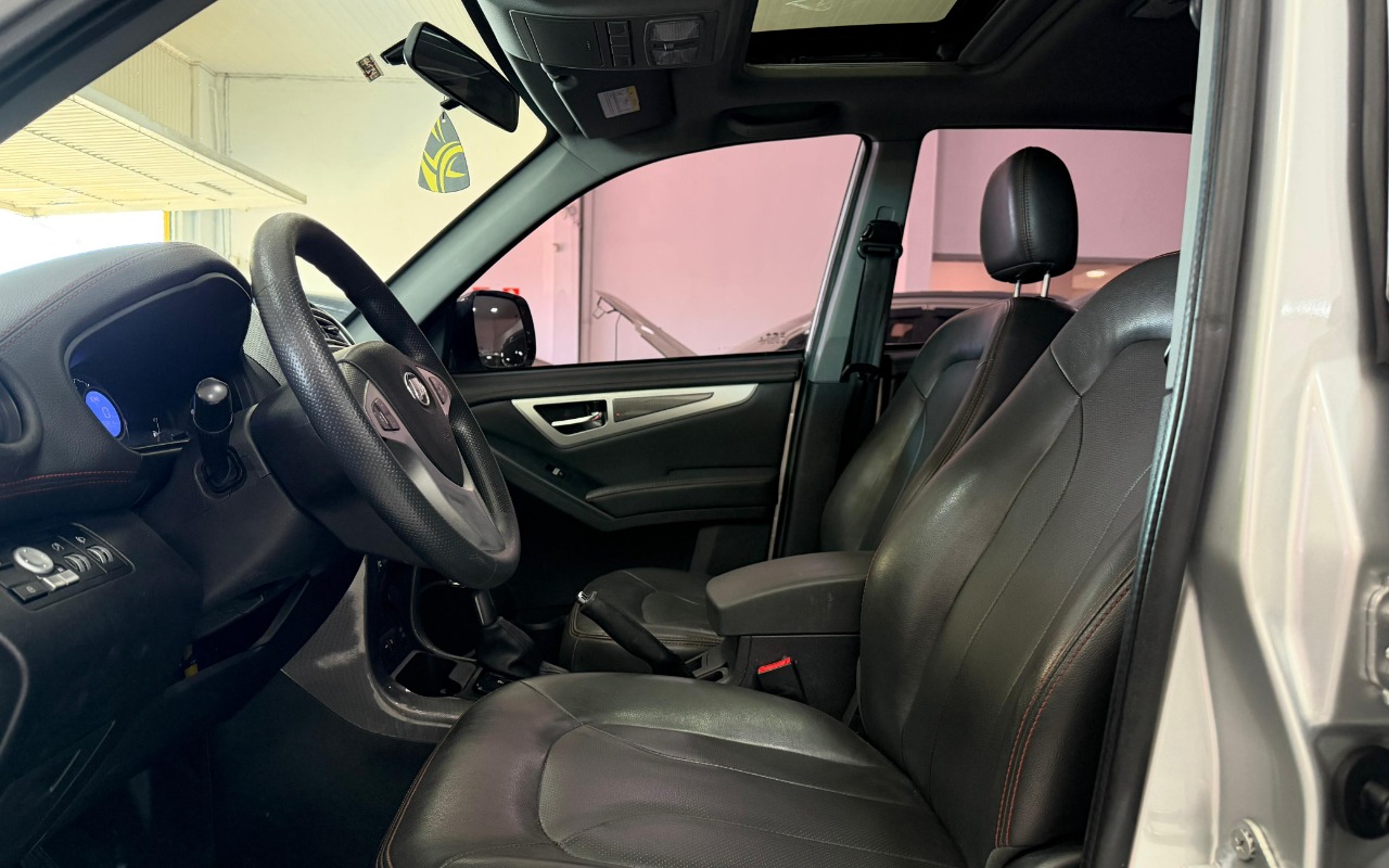 imagem-https://www.socarrao.com.br/sc-vehicle-images-prod/2419943/1783021097309-V2hhdHNBcHAgSW1hZ2UgMjAyNi0wNy0wMiBhdCAxNi4xMC40Ny5qcGVn.jpeg