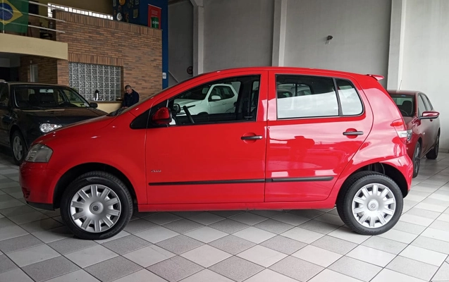 imagem-https://www.socarrao.com.br/sc-vehicle-images-prod/2419975/1783097211607-vehicle_image_1783096993_145bda311796e957274de868d6fdb87d.jpeg