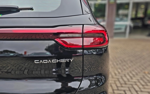 imagem-https://www.socarrao.com.br/sc-vehicle-images-prod/2420188/1789042777498-1pDO8b6A2ygG4AC3glByQsodRUowUhCL.jpg