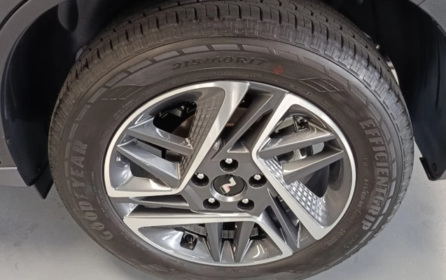 imagem-https://www.socarrao.com.br/sc-vehicle-images-prod/2420201/1787056285193-c4s2MD5WKNE5wM5INyWs8hDObpmZlGUW.jpg