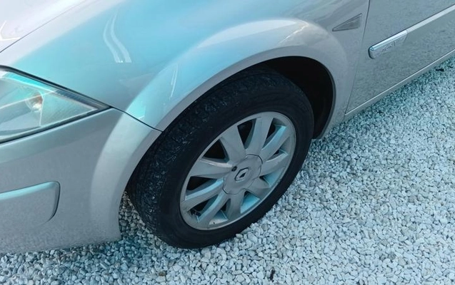 imagem-https://www.socarrao.com.br/sc-vehicle-images-prod/2420248/1785946715867-8241557_7_B_212b835bae.jpeg